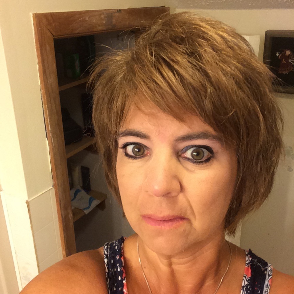 Meet your Posher, Pamela